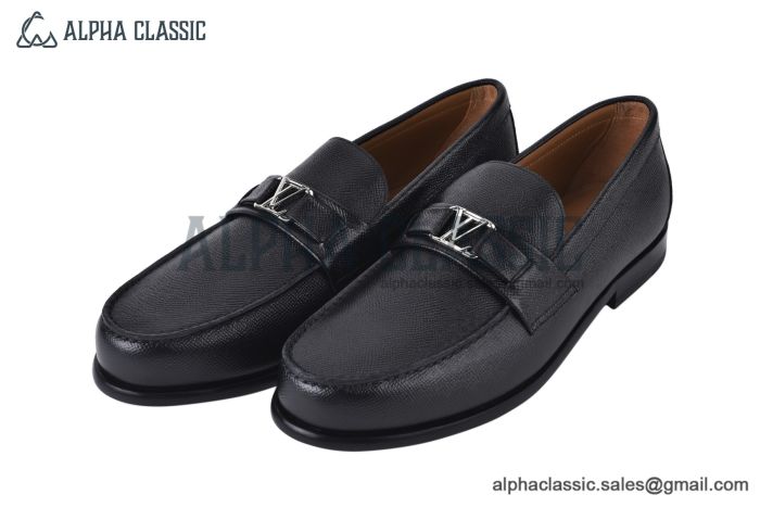 LV Modern Classic Major Loafer Black Taiga Leather