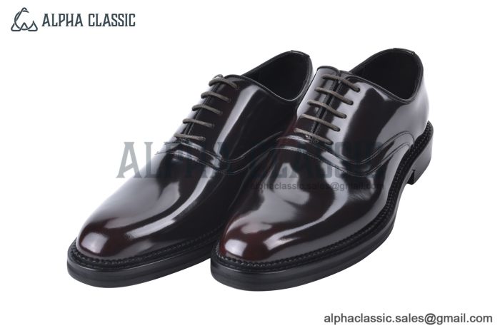 Ferragamo Brown Patent Leather Lace-up Derby