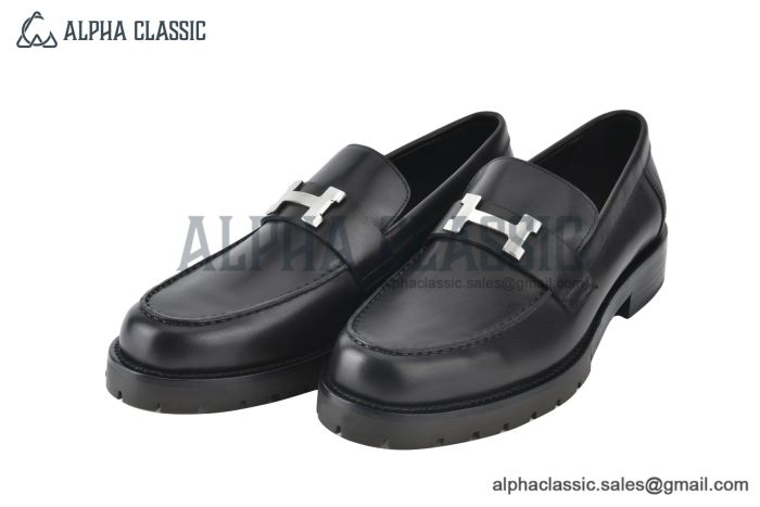 Hermes Gregoire Black Smooth Leather Loafer