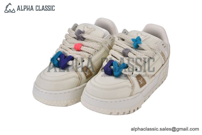 LV Trainer Maxi Sneaker Grained Leather White 1AB8RI