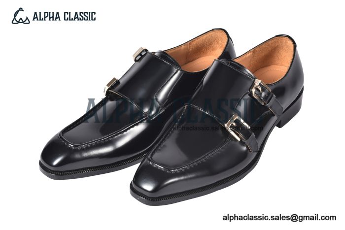 GUCCI Men's Black Calfskin Monk Starp Shoes