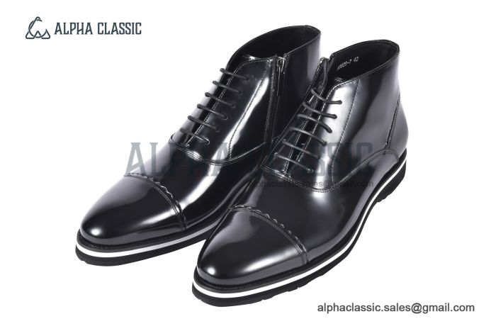 Berluti Black Alessio Calfskin Boot