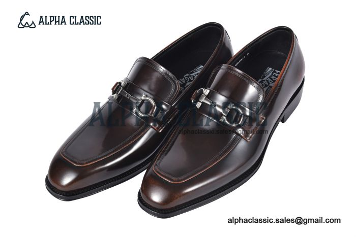 Ferragamo Brown Calfskin Moccasin with Gancini Ornament